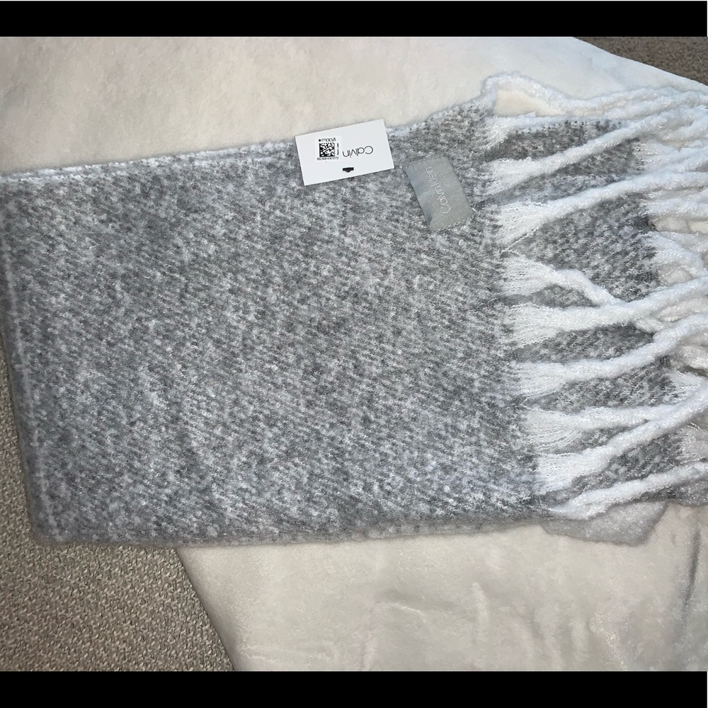 Calvin Klein Scarf
